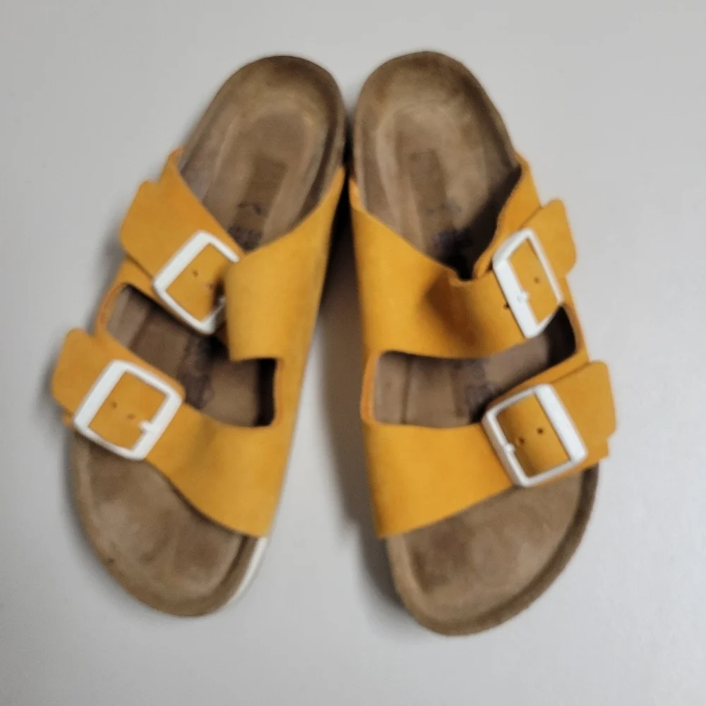 Birkenstock Arizona Soft Footbed Leather Sandals In Softy Orange Size 39. - Picture 1 of 11